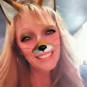 Meet your Posher, Tina